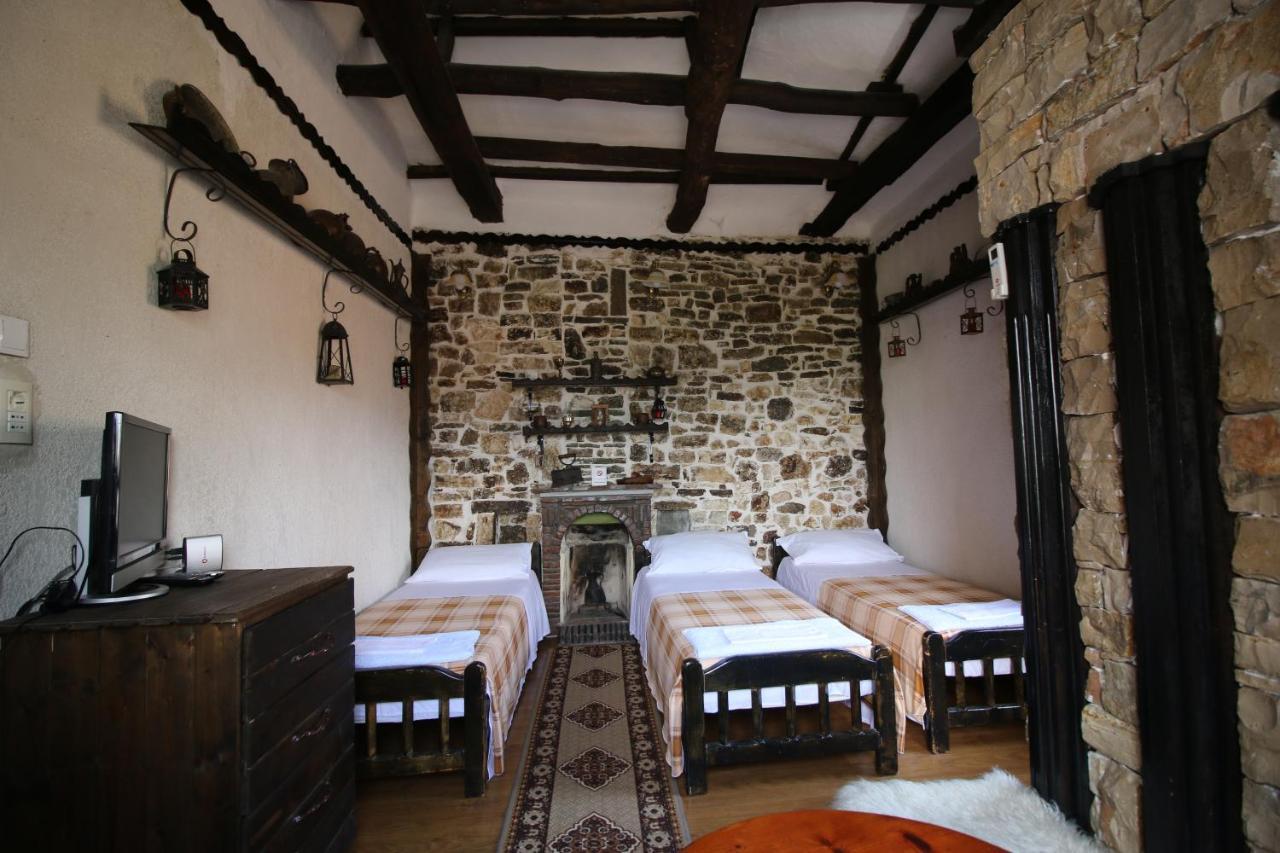 Hotel Nasho Vruho Berat Exterior photo